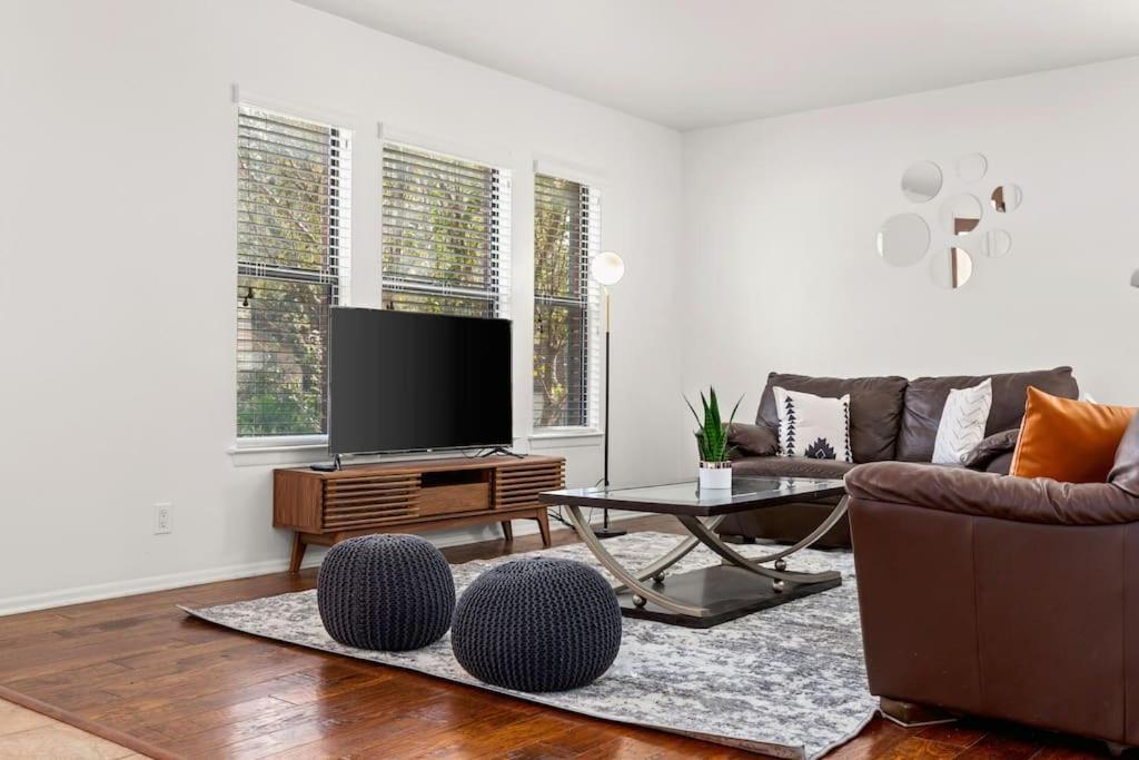 5 Bedrooms With Chefs Kitchen 2 Masters Room And Game Lounge Σαν Αντόνιο Εξωτερικό φωτογραφία