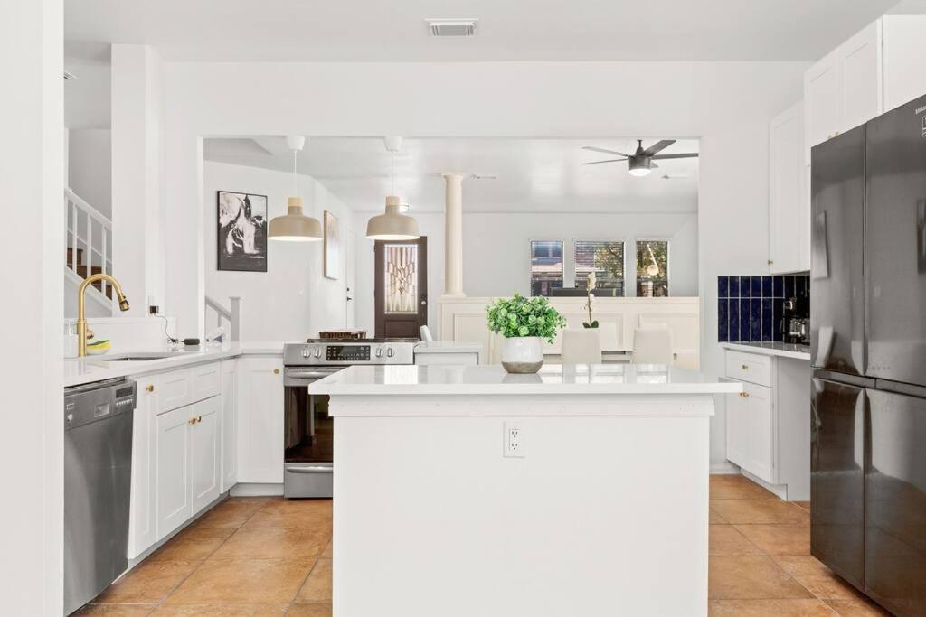 5 Bedrooms With Chefs Kitchen 2 Masters Room And Game Lounge Σαν Αντόνιο Εξωτερικό φωτογραφία