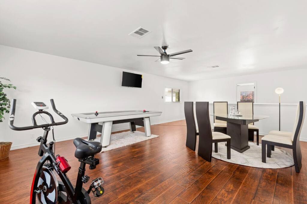 5 Bedrooms With Chefs Kitchen 2 Masters Room And Game Lounge Σαν Αντόνιο Εξωτερικό φωτογραφία